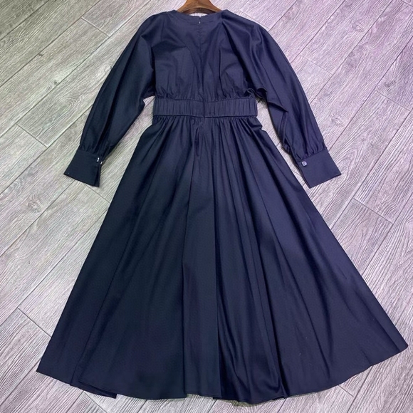 ALEXIS Viro Dress In Black - Picture 5 of 8